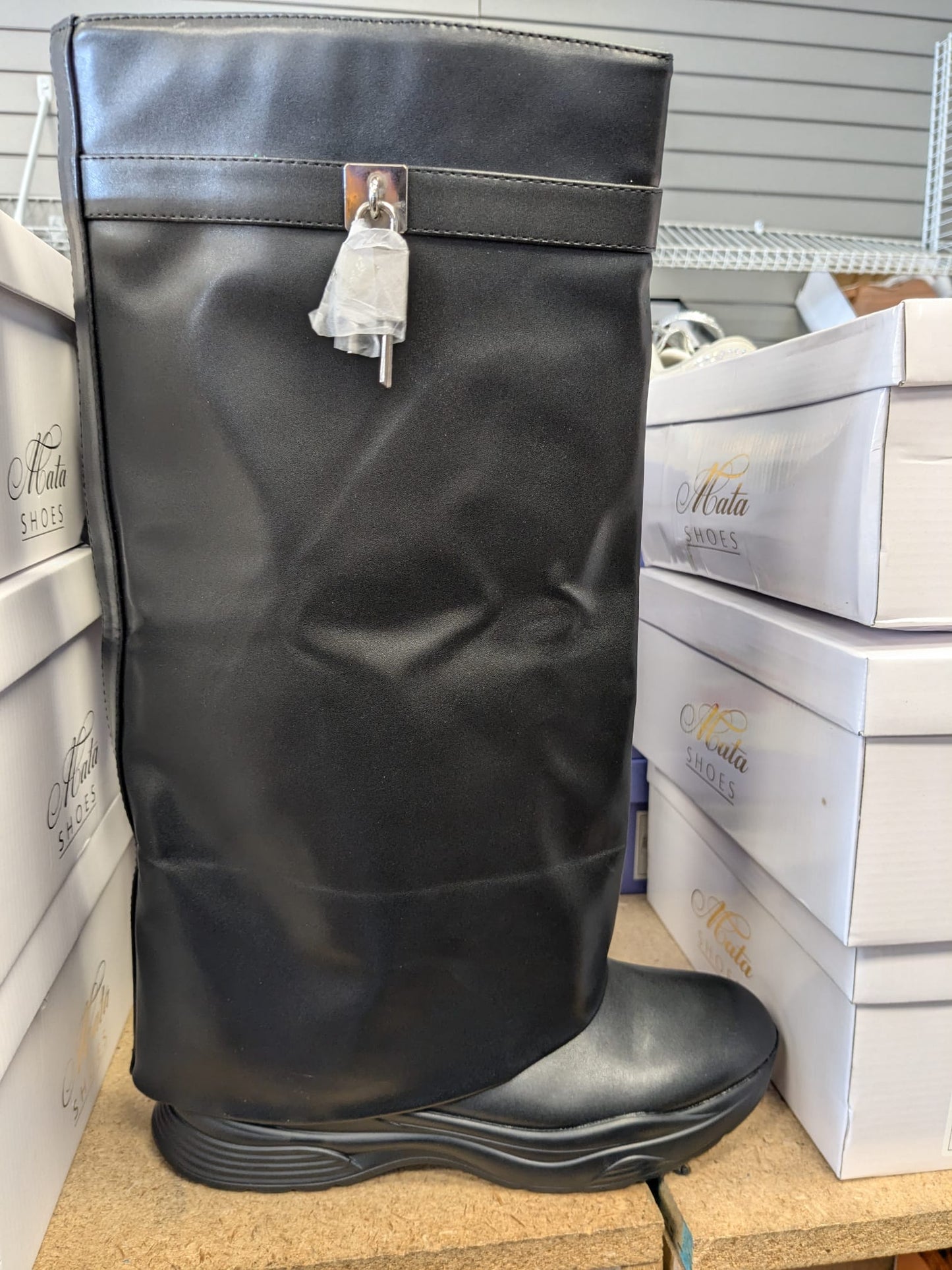 Triple Sec boot